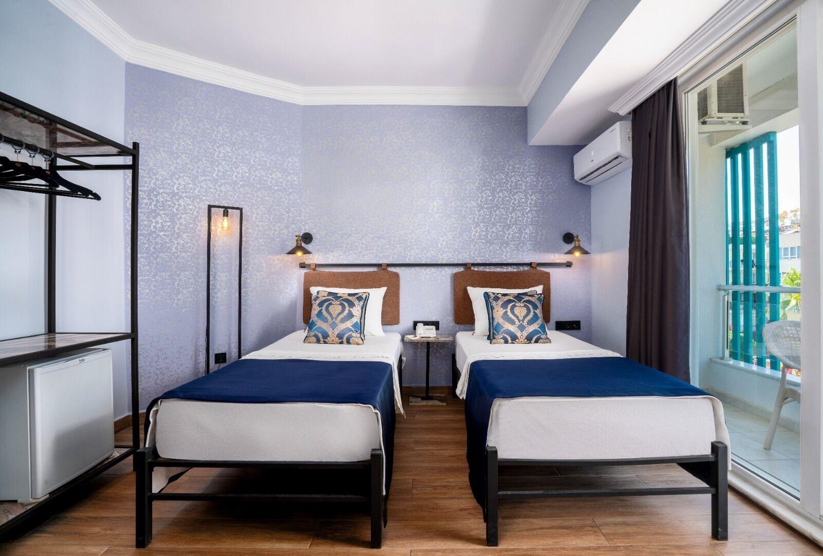 M.C.A Marquis Hotel Аланя Екстериор снимка